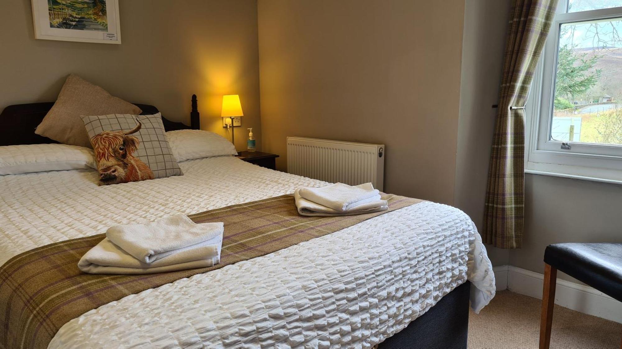 Glenisla Hotel Blairgowrie and Rattray Экстерьер фото