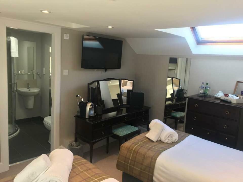Glenisla Hotel Blairgowrie and Rattray Экстерьер фото